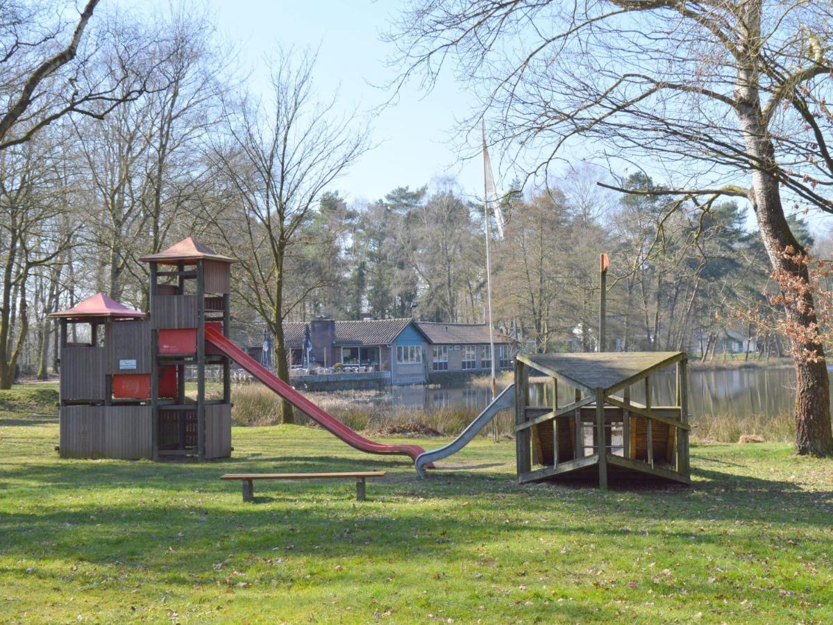 Lovely Holiday Home In Limburg Amid Lush Forest Stramproy Екстер'єр фото