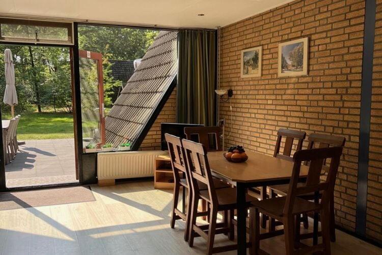 Lovely Holiday Home In Limburg Amid Lush Forest Stramproy Екстер'єр фото